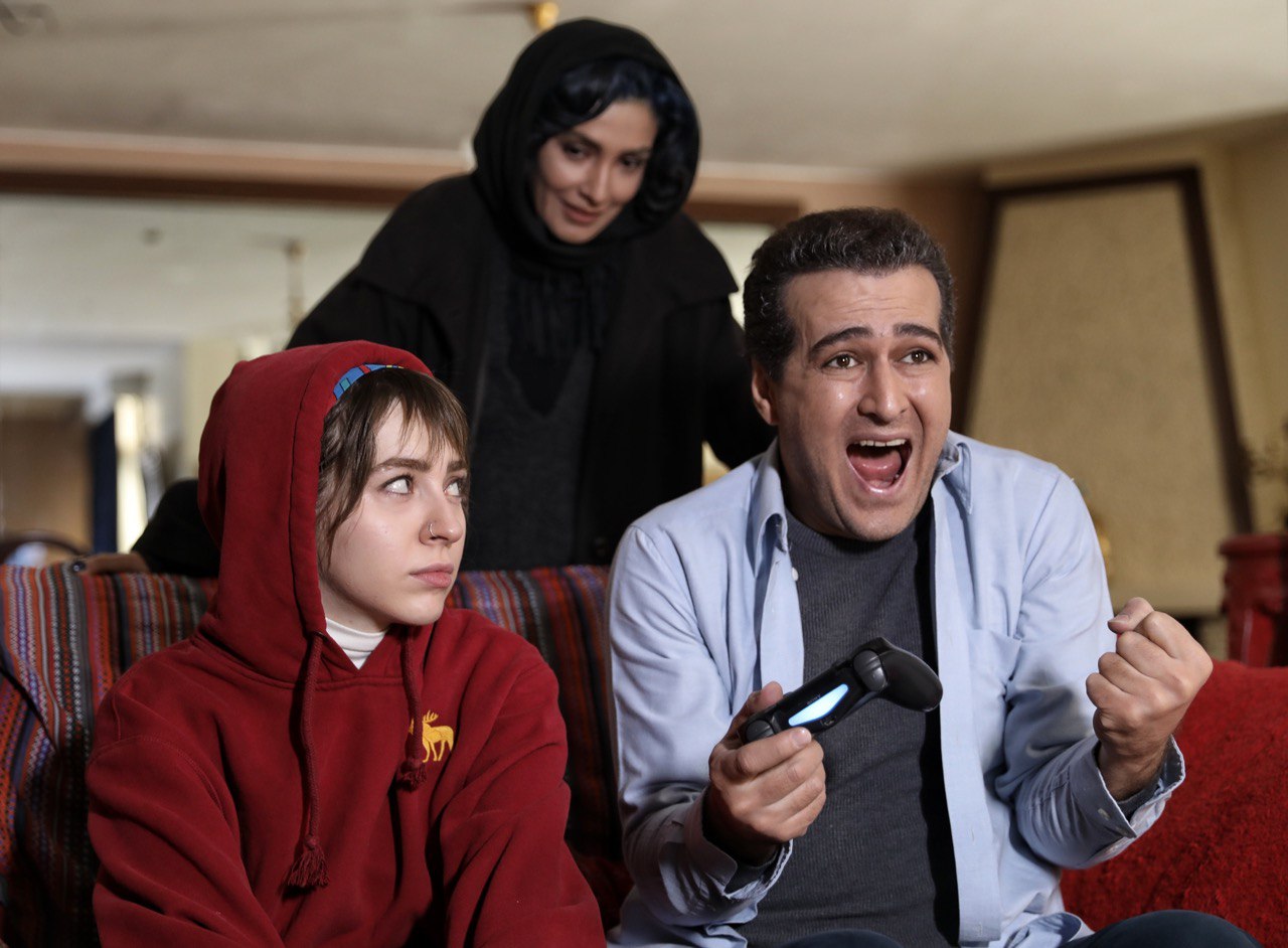 آغاز اکران آنلاین سومین فیلم پرفروش هنرو تجربه+تیزر