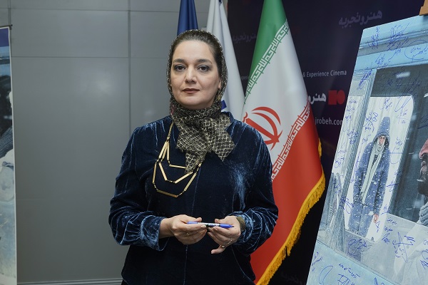 افراد محصول جامعه‌شان هستند