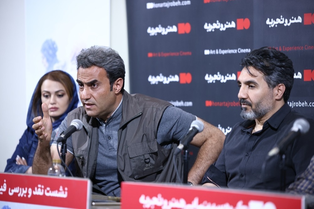  نسخه کامل نشست نقد و بررسی فیلم سینمایی آلرژی